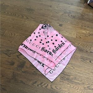 Gucci Garden Silk Scarf